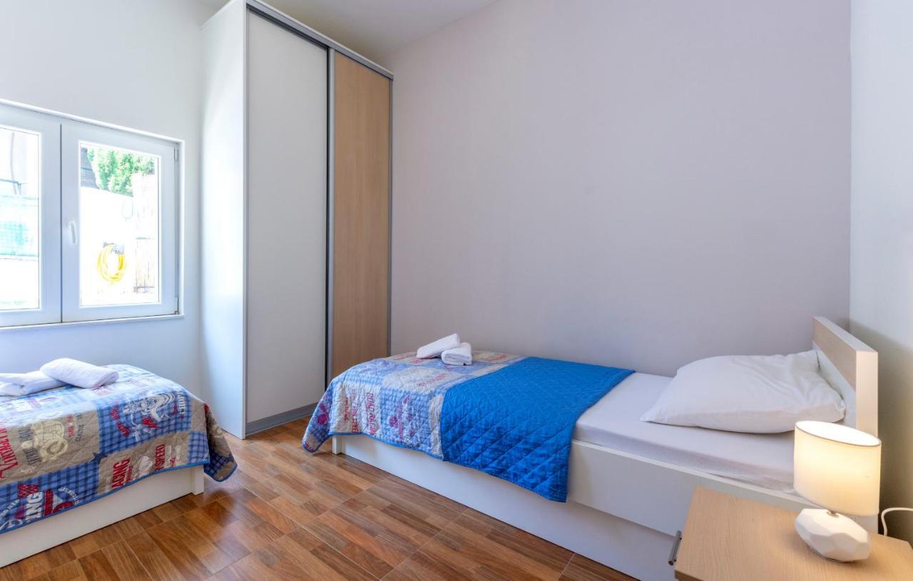 Apartments Listes มิลนา ภายนอก รูปภาพ